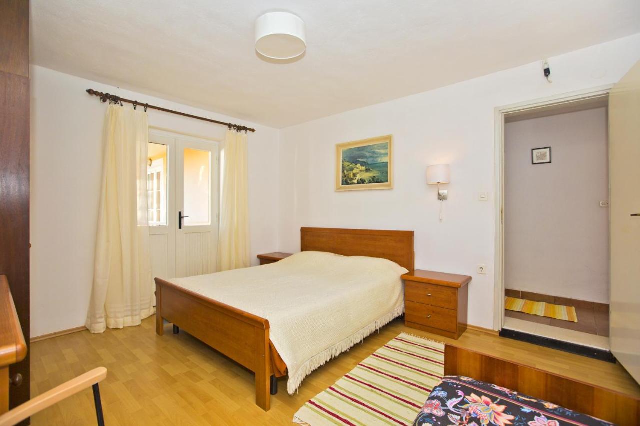 Seaside Secluded Apartments Cove Tvrdni Dolac, Hvar - 4008 Gdinj Exterior photo